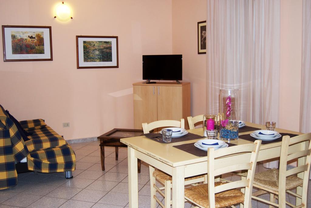 Roman Country Residence ออสเตียอันตีกา ภายนอก รูปภาพ